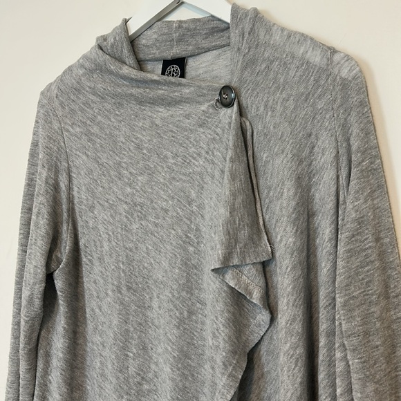 Bobeau One Button Wrap Cardigan, Large - Picture 2 of 12